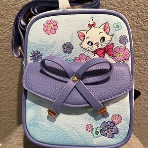 Wondapop Disney Aristocats Marie Crossbody Bag
